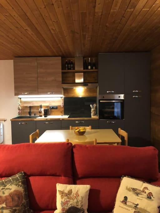 Appartamento Ampio Giardino Adiacente Piste Sci 4/6 Posti Letto La Thuile Exteriör bild