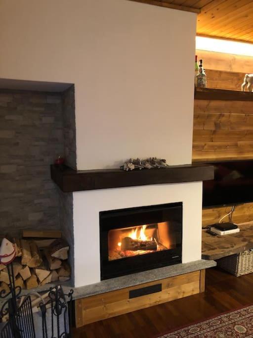 Appartamento Ampio Giardino Adiacente Piste Sci 4/6 Posti Letto La Thuile Exteriör bild