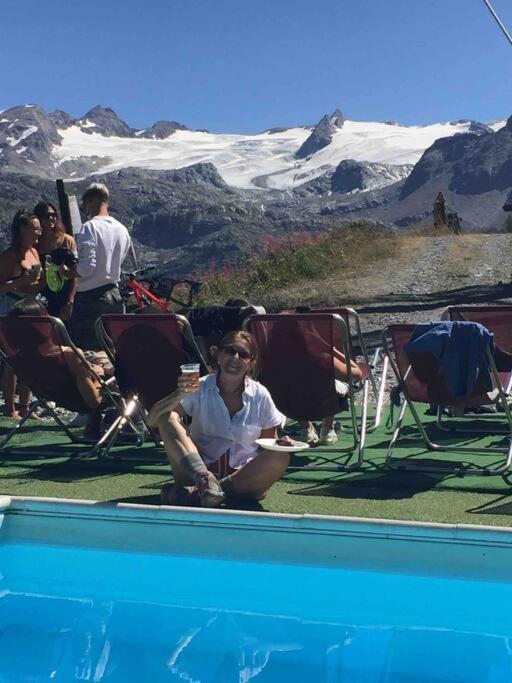 Appartamento Ampio Giardino Adiacente Piste Sci 4/6 Posti Letto La Thuile Exteriör bild